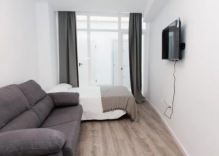 Gotoseville Molviedro Apartments